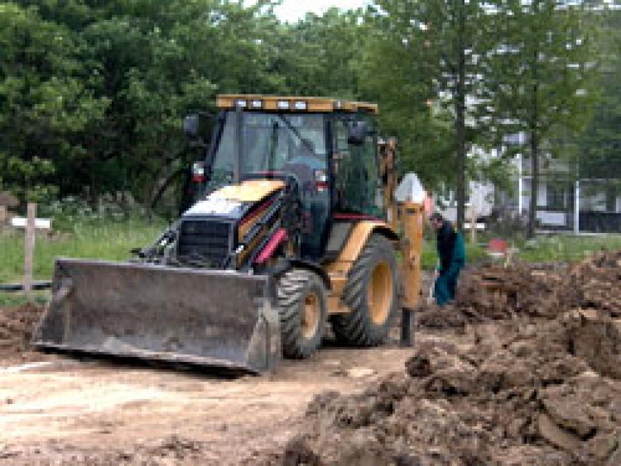 CAT 428